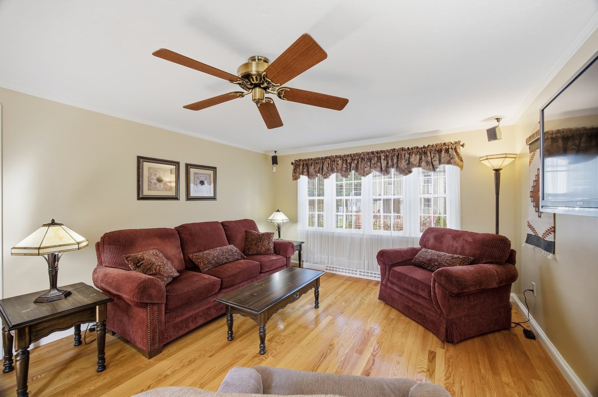 Single Family Residence at 17 Grove Ave, Holbrook MA 02343, Holbrook, photo 13 of 42