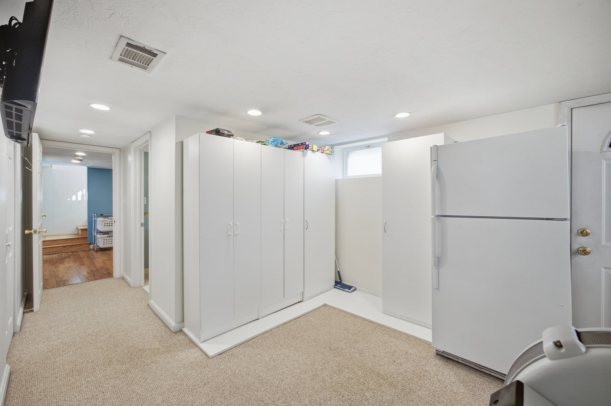 Single Family Residence at 17 Grove Ave, Holbrook MA 02343, Holbrook, photo 26 of 42