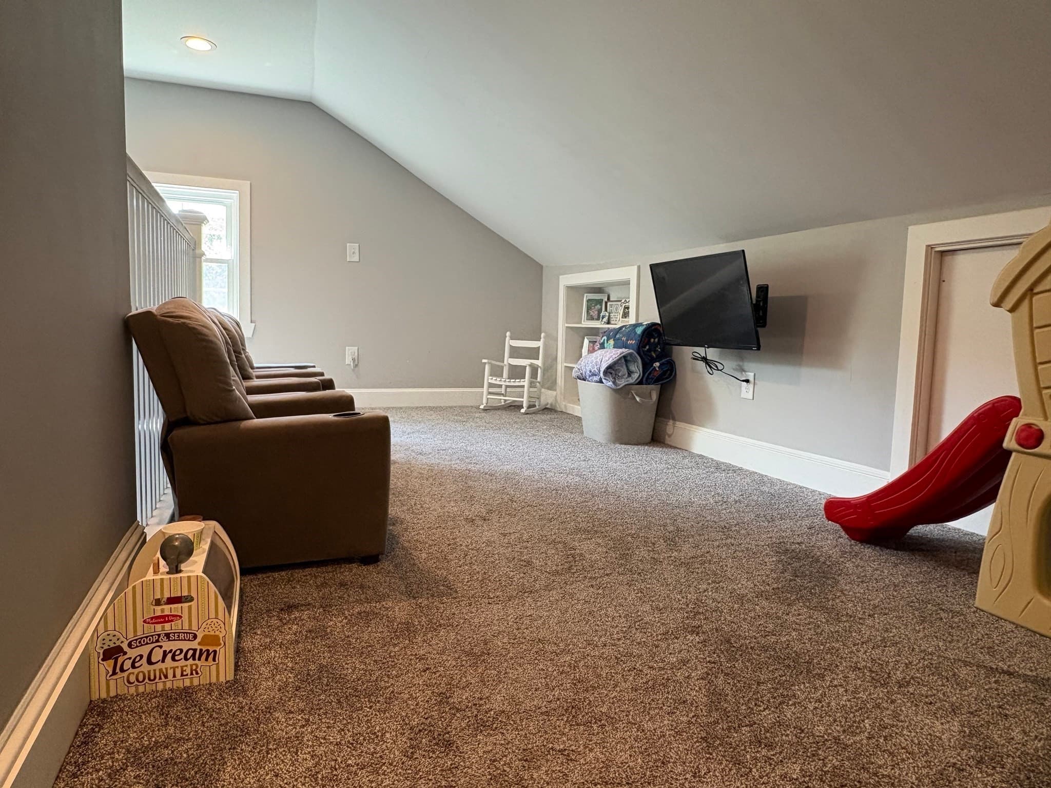 Single Family Residence at 26 Cross St, West Bridgewater MA 02379, West Bridgewater, photo 13 of 22