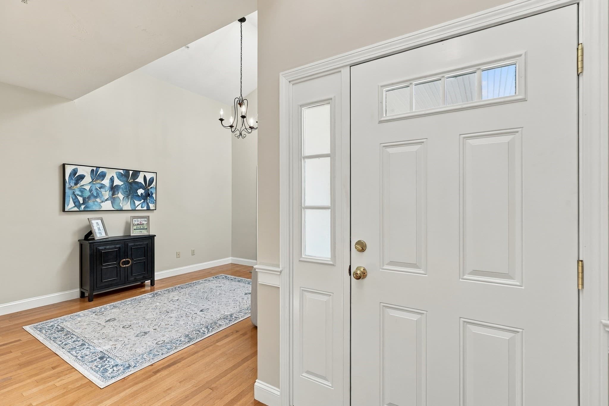 Condominium at 4 Blossom Tree Drive # 4, Shrewsbury MA 01545, Shrewsbury, photo 6 of 34