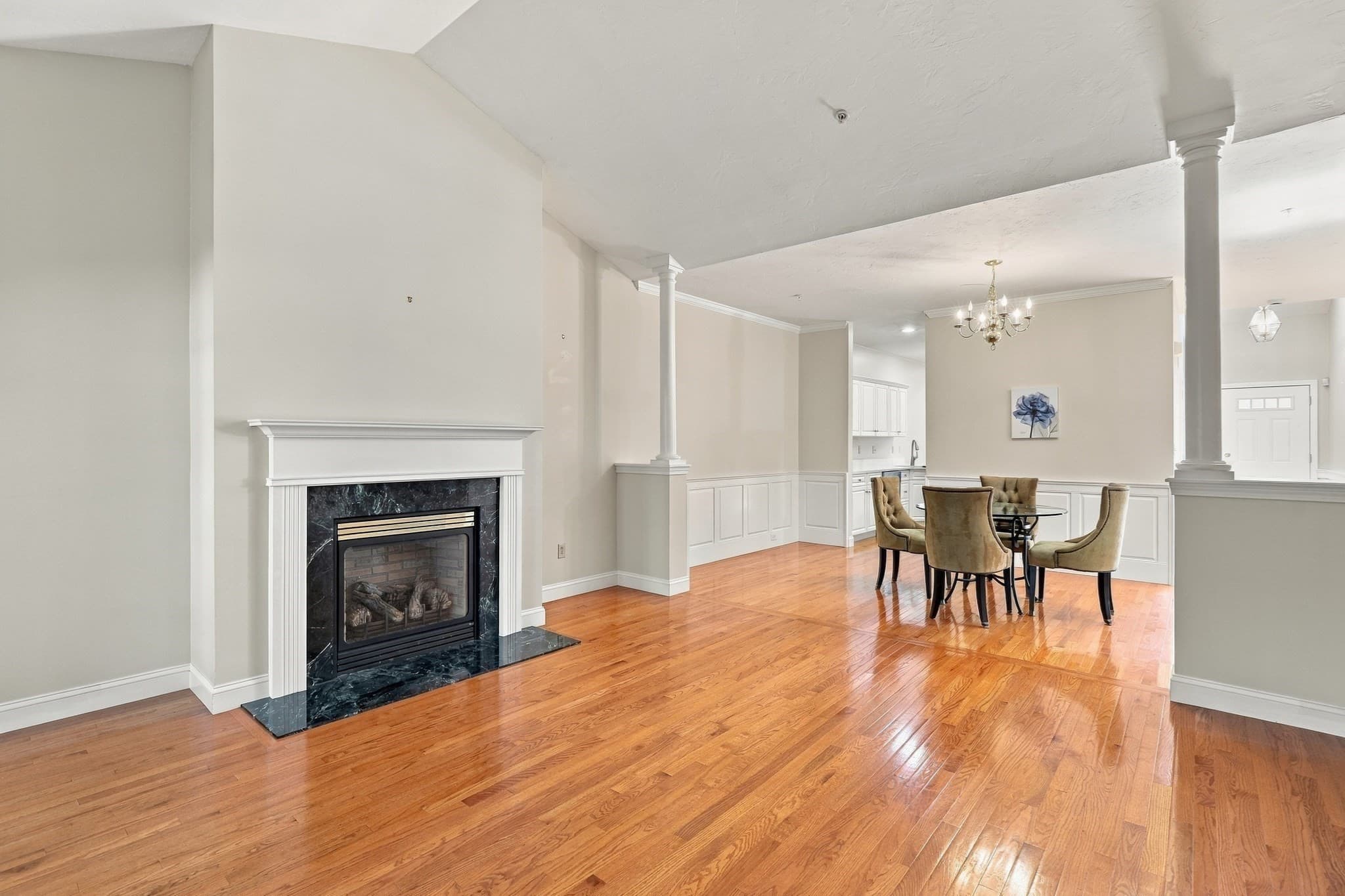 Condominium at 4 Blossom Tree Drive # 4, Shrewsbury MA 01545, Shrewsbury, photo 12 of 34