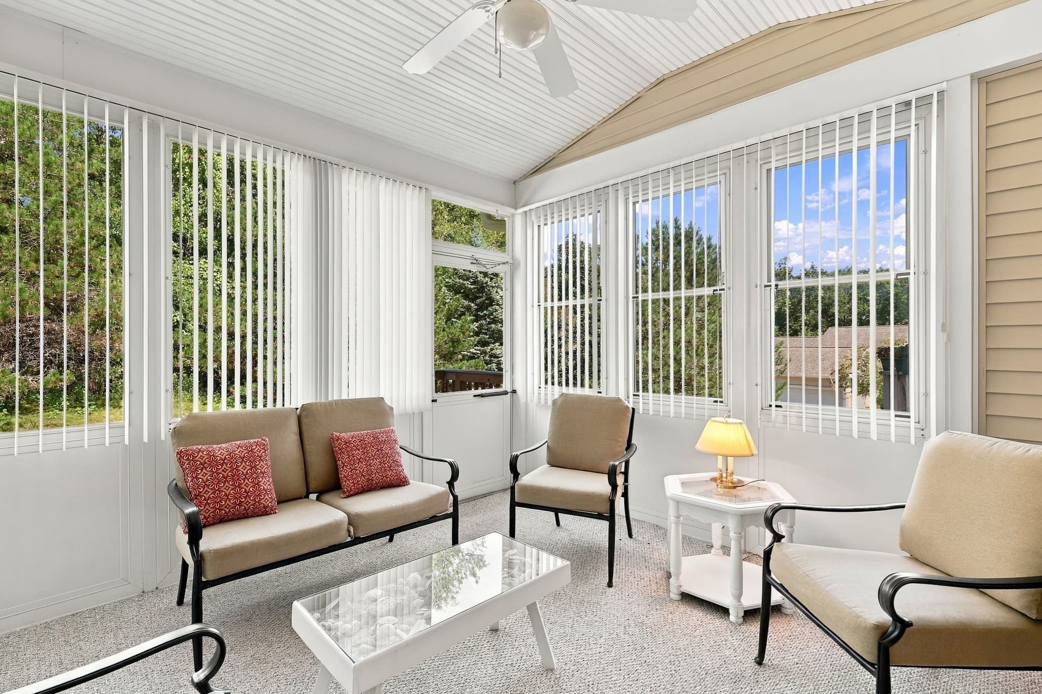 Condominium at 4 Blossom Tree Drive # 4, Shrewsbury MA 01545, Shrewsbury, photo 30 of 34