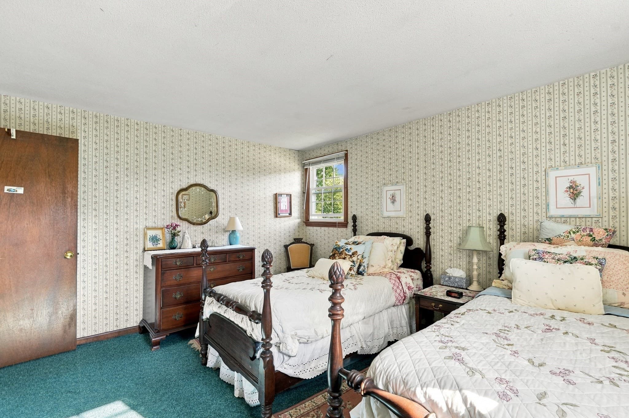 Single Family Residence at 17 Whippoorwill Drive, Shrewsbury MA 01545, Shrewsbury, photo 27 of 39