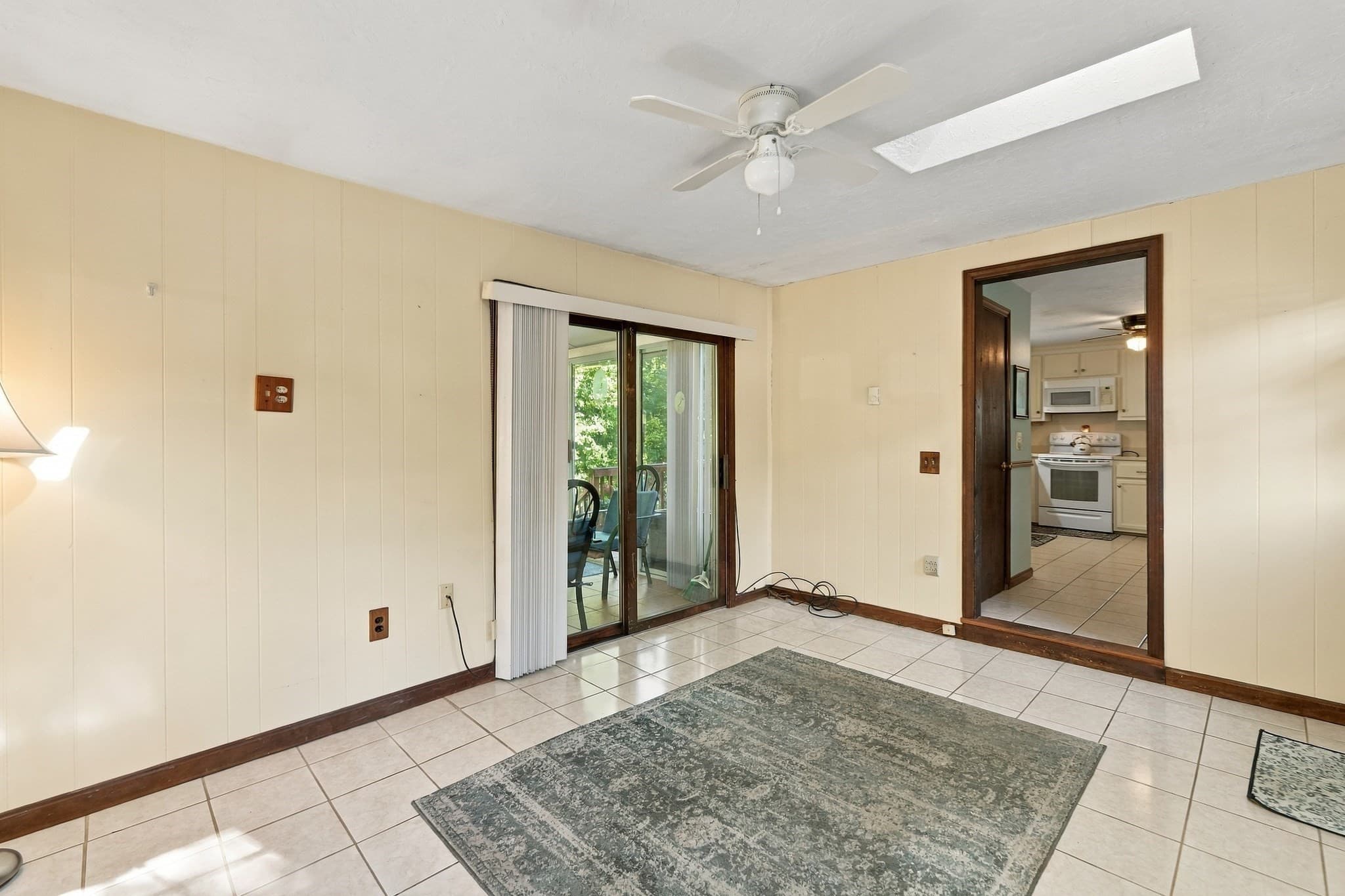 Single Family Residence at 17 Whippoorwill Drive, Shrewsbury MA 01545, Shrewsbury, photo 17 of 39