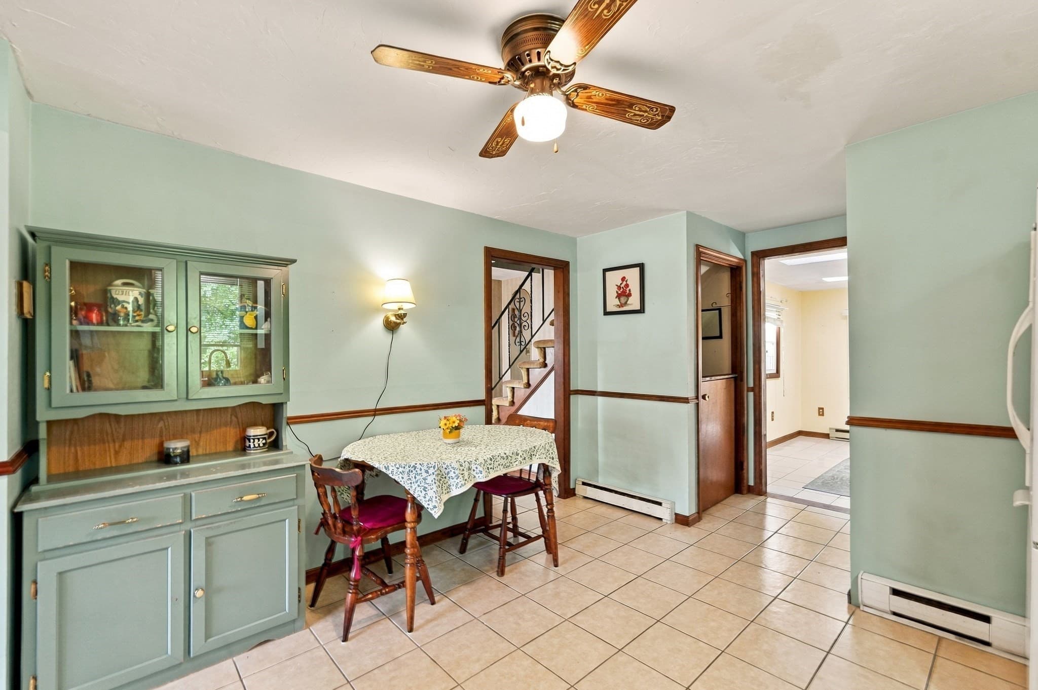 Single Family Residence at 17 Whippoorwill Drive, Shrewsbury MA 01545, Shrewsbury, photo 9 of 39