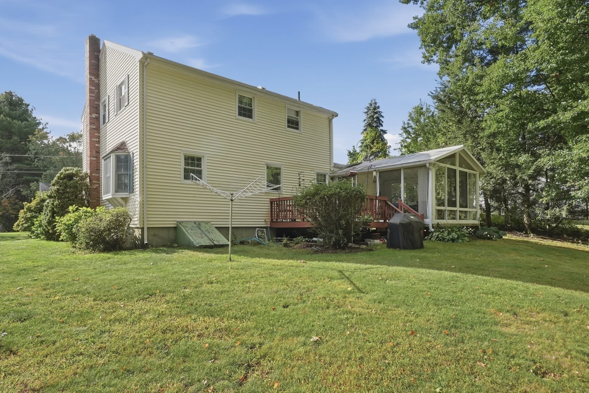 Single Family Residence at 17 Whippoorwill Drive, Shrewsbury MA 01545, Shrewsbury, photo 37 of 39