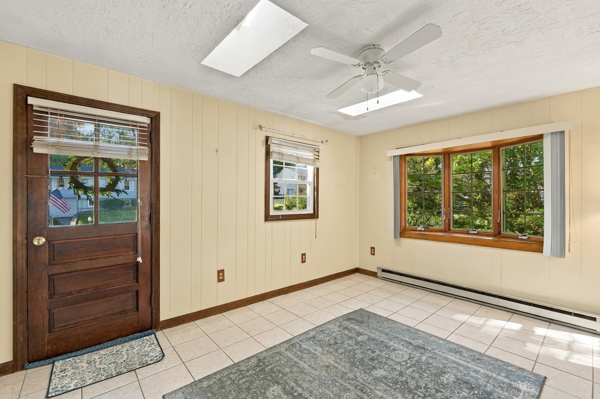 Single Family Residence at 17 Whippoorwill Drive, Shrewsbury MA 01545, Shrewsbury, photo 15 of 39