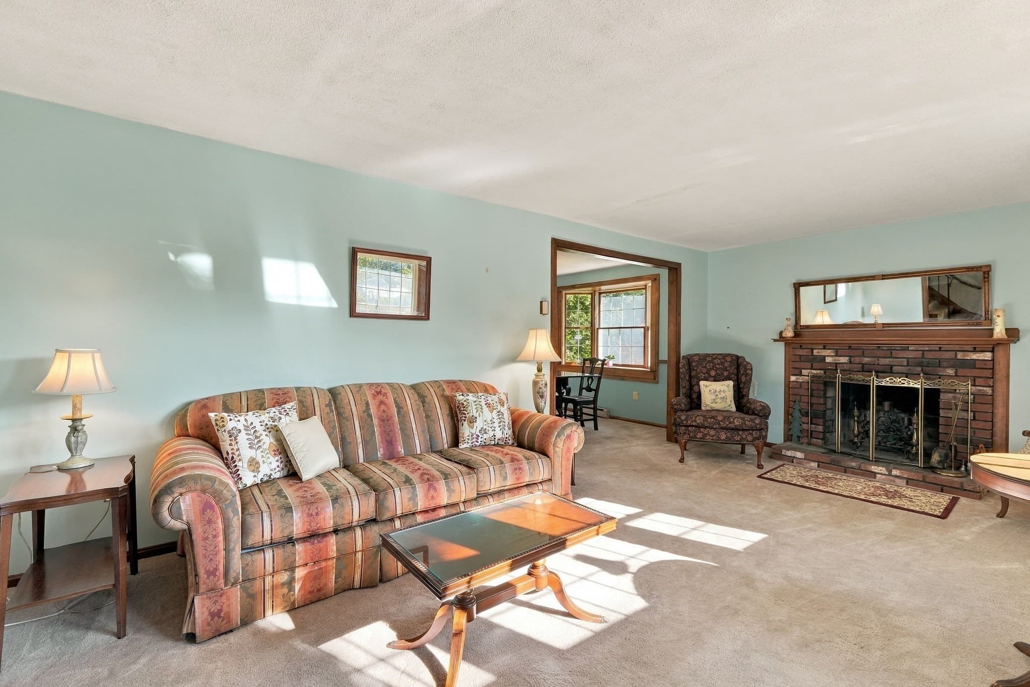 Single Family Residence at 17 Whippoorwill Drive, Shrewsbury MA 01545, Shrewsbury, photo 4 of 39