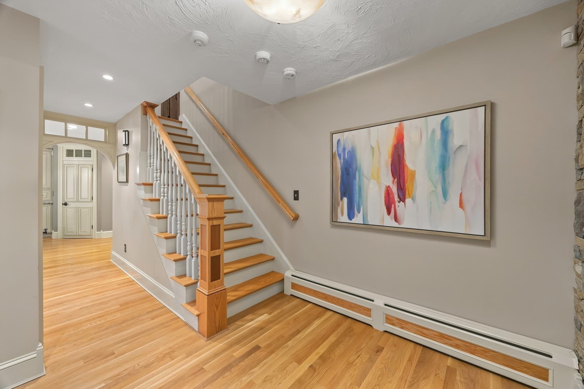 Single Family Residence at 9 Cranbrook Rd, Shrewsbury MA 01545, Shrewsbury, photo 3 of 42