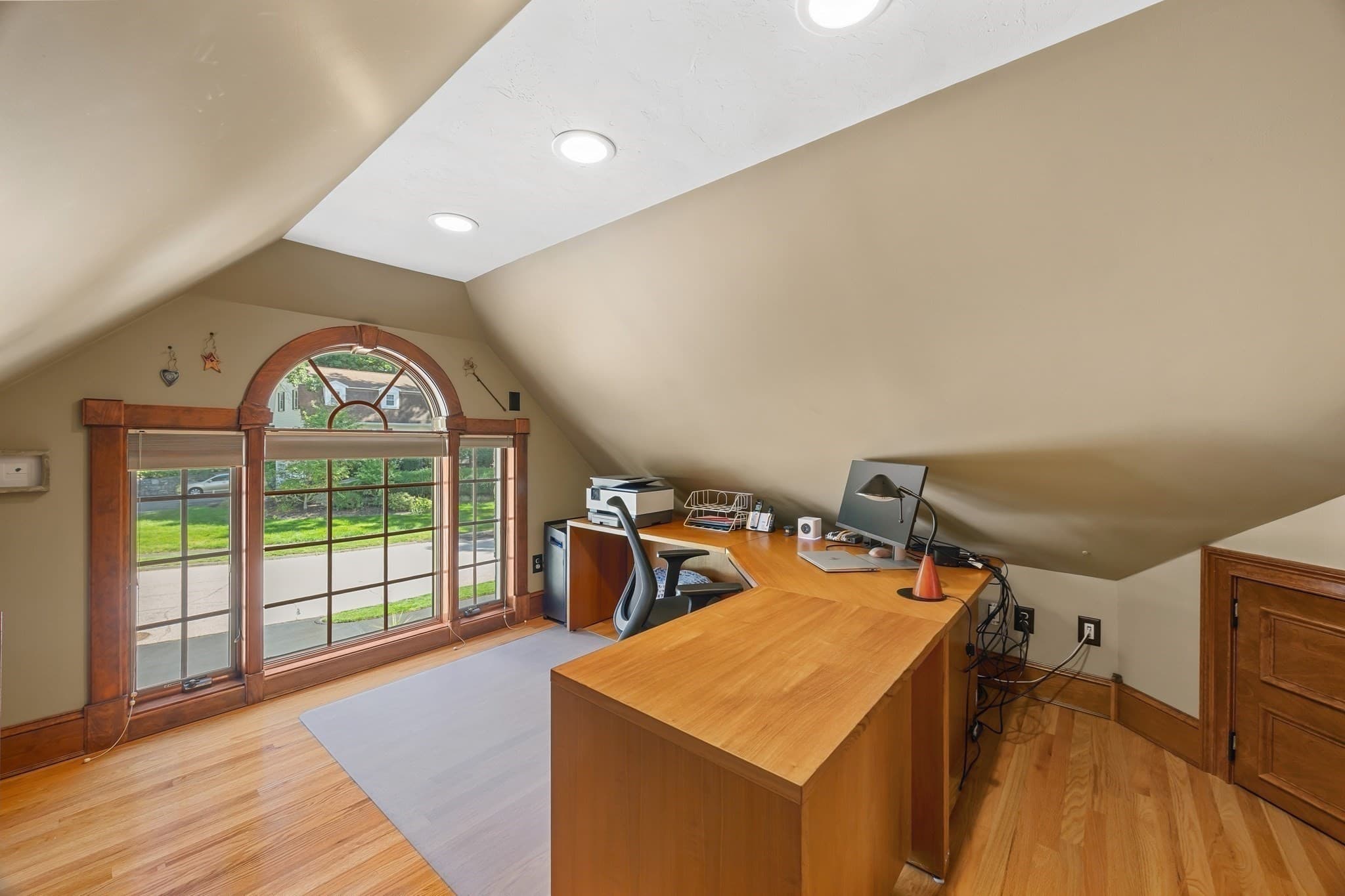 Single Family Residence at 9 Cranbrook Rd, Shrewsbury MA 01545, Shrewsbury, photo 21 of 42