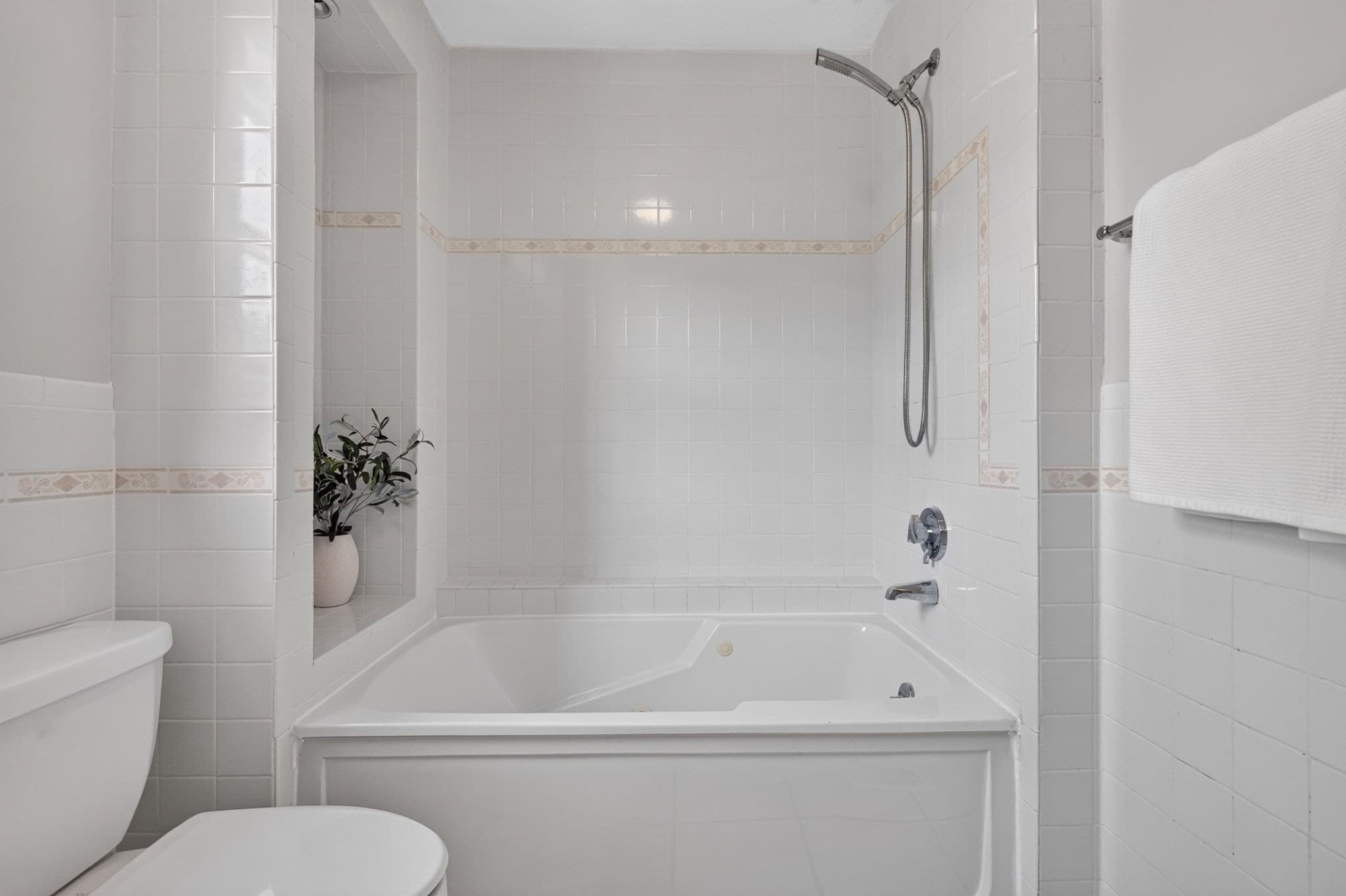 Single Family Residence at 38 Holbrook St, Boston MA 02130, Boston, photo 26 of 42