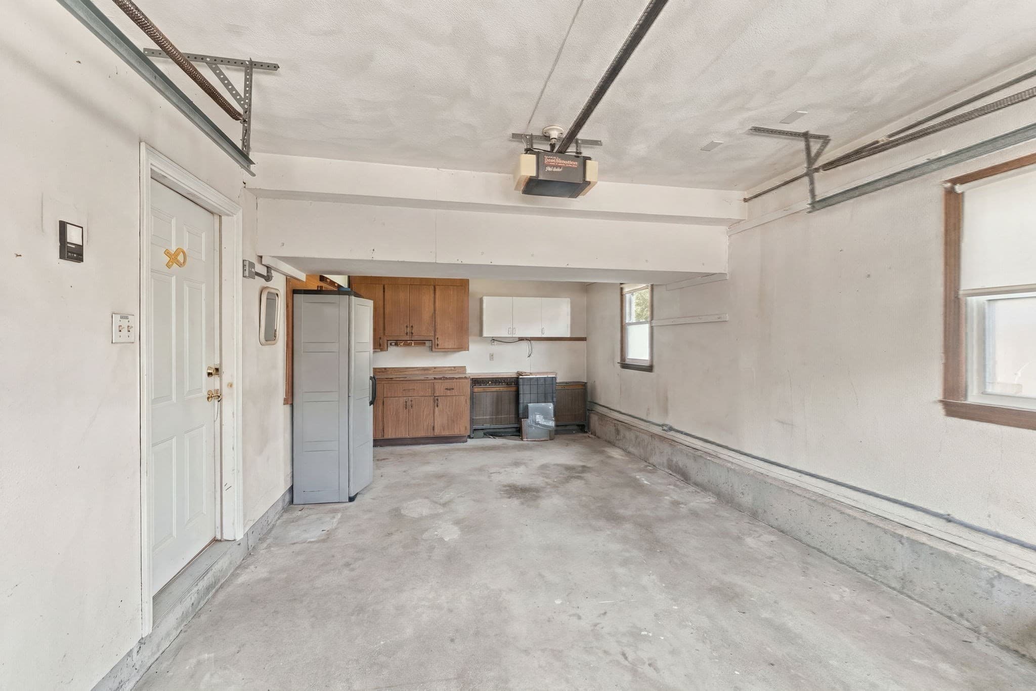 Single Family Residence at 1 Lisa Drive, Woburn MA 01801, Woburn, photo 26 of 33