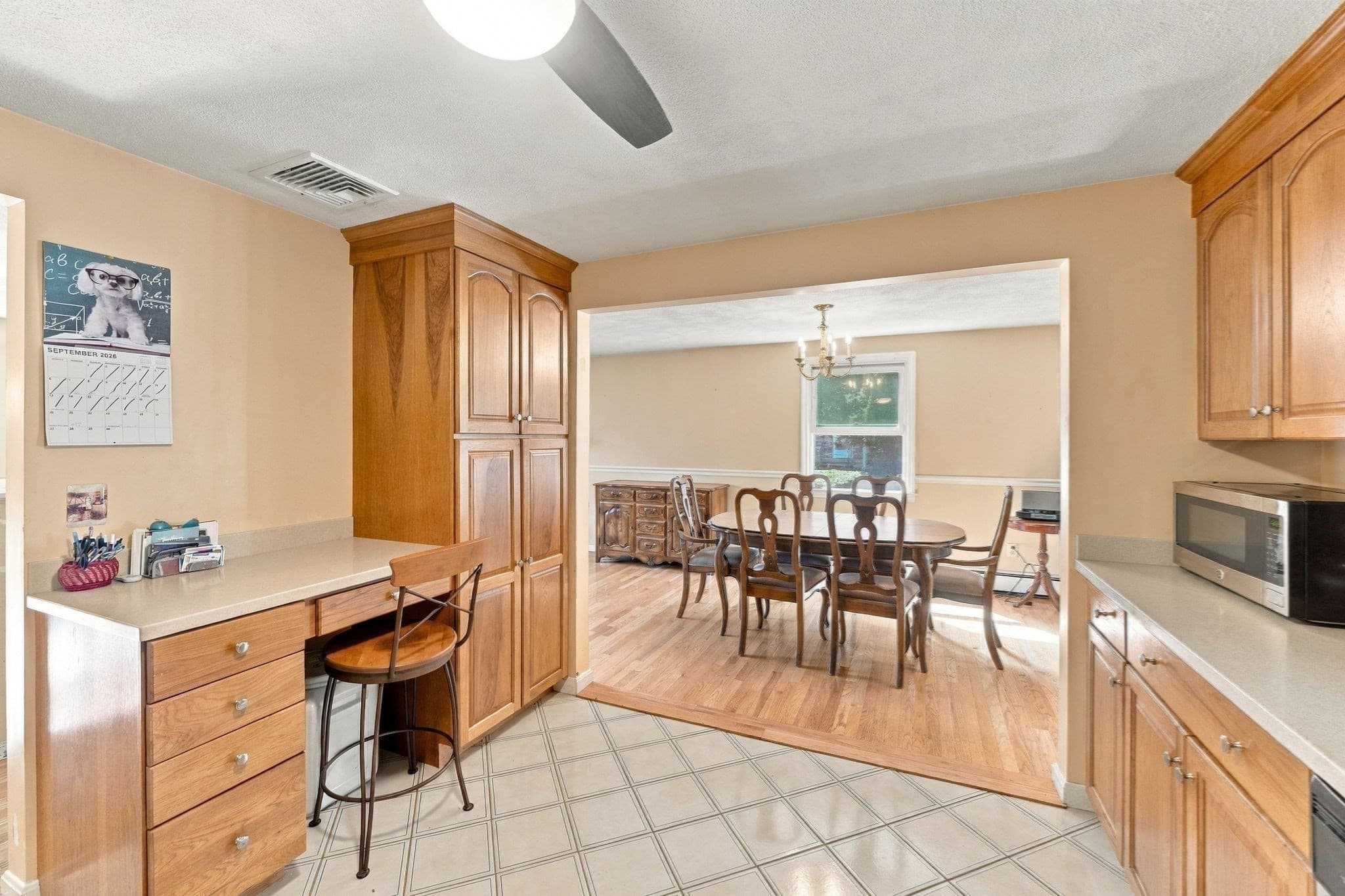 Single Family Residence at 1 Lisa Drive, Woburn MA 01801, Woburn, photo 9 of 33