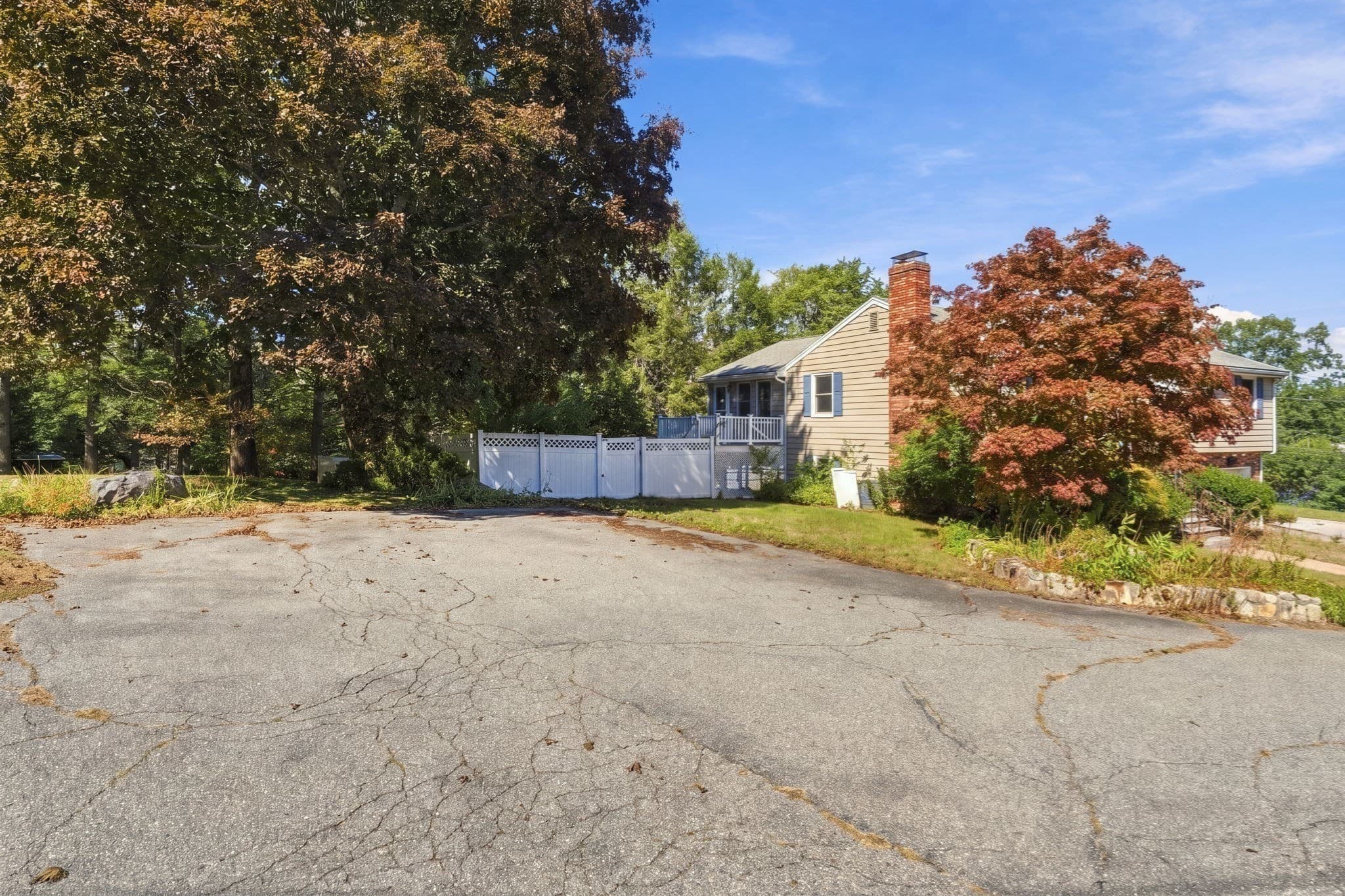 Single Family Residence at 1 Lisa Drive, Woburn MA 01801, Woburn, photo 31 of 33