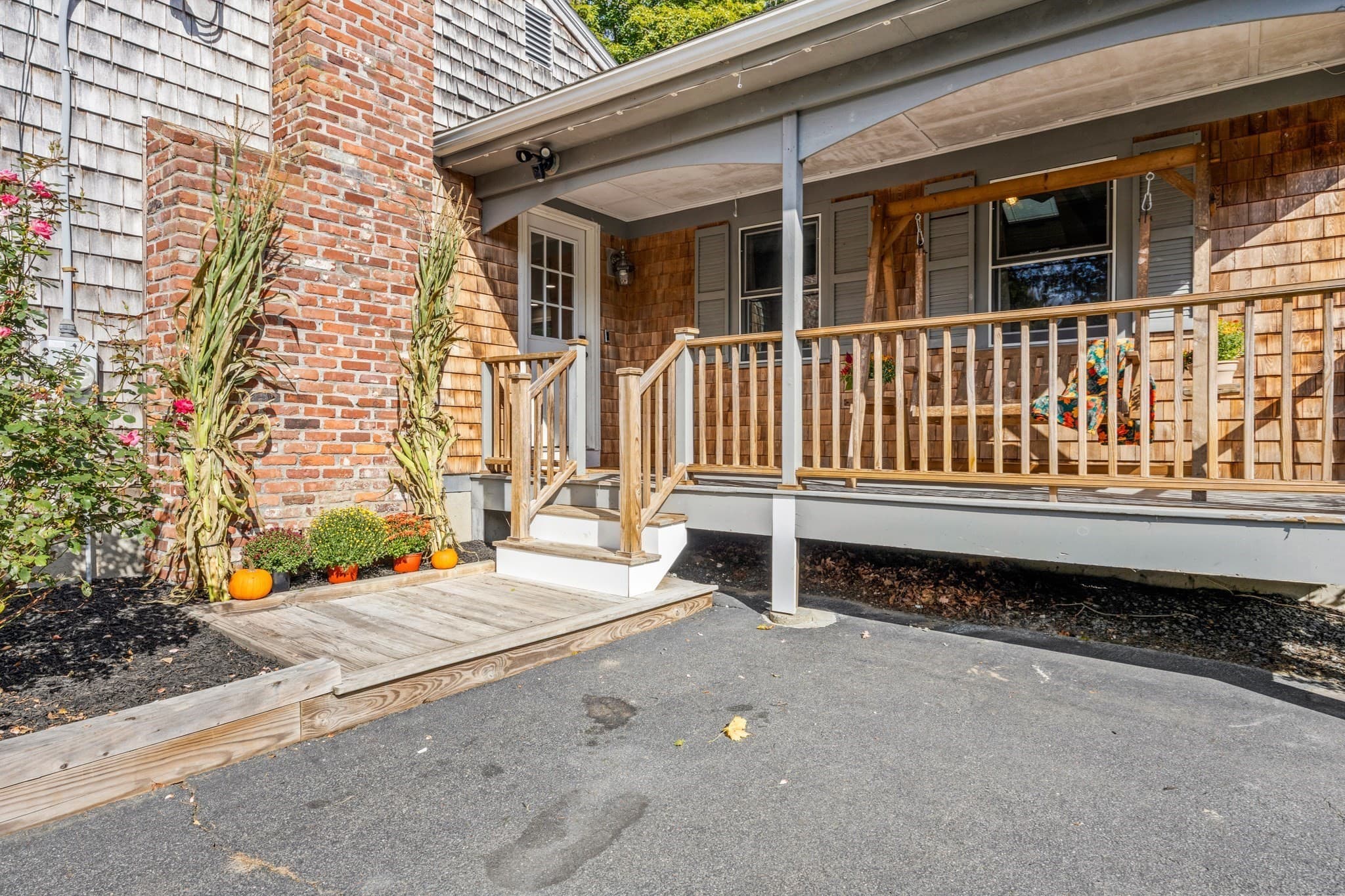 Single Family Residence at 40 Lane St, Middleboro MA 02346, Middleboro, photo 2 of 36