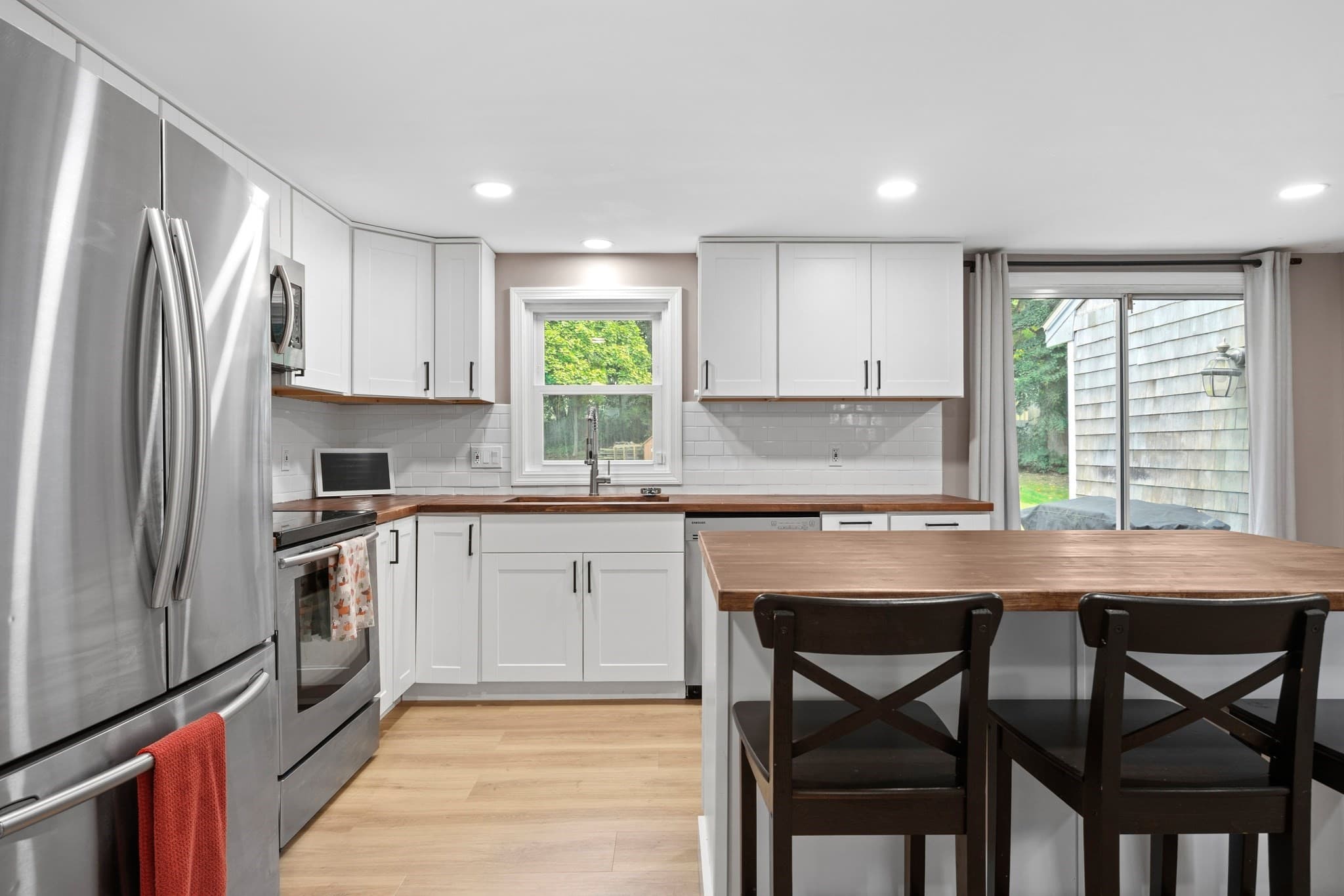 Single Family Residence at 40 Lane St, Middleboro MA 02346, Middleboro, photo 12 of 36
