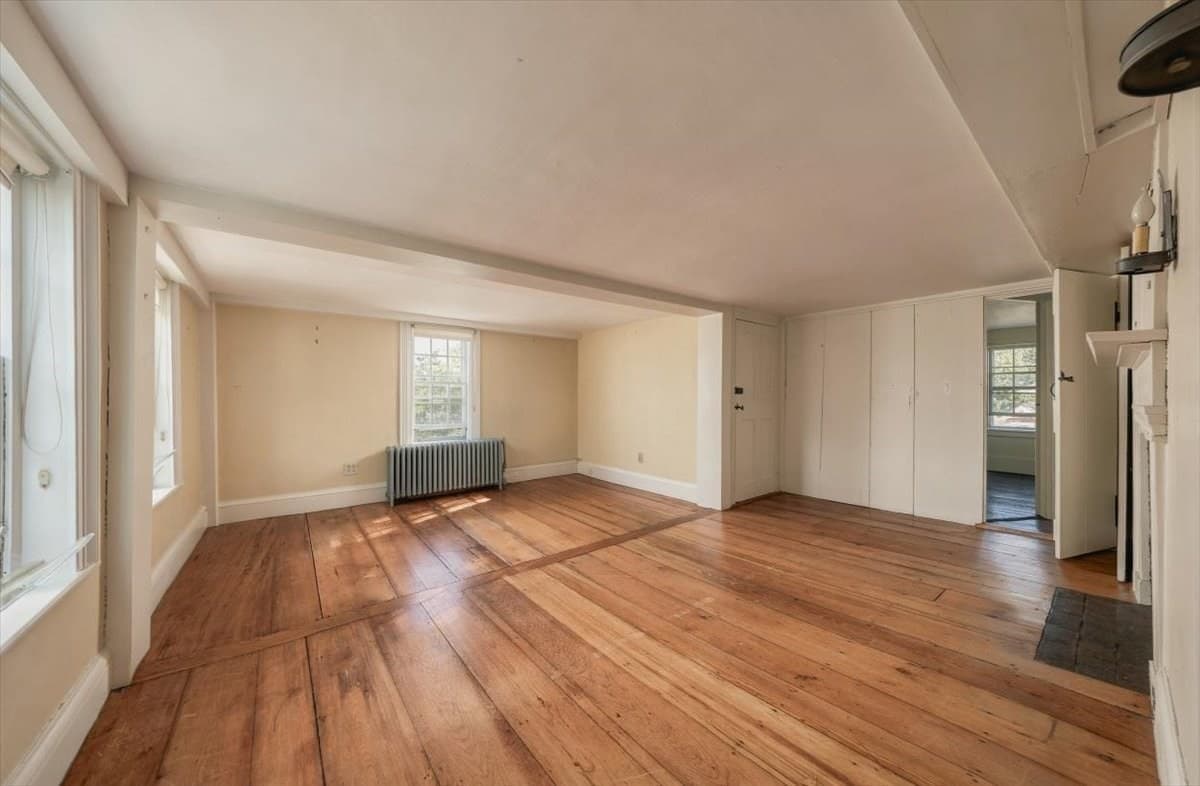 Single Family Residence at 25 Ship St, Hingham MA 02043, Hingham, photo 25 of 41