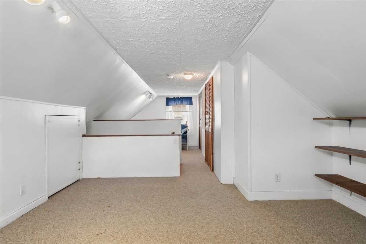 Single Family Residence at 6 Adelle Circuit, Worcester MA 01607, Worcester, photo 12 of 34