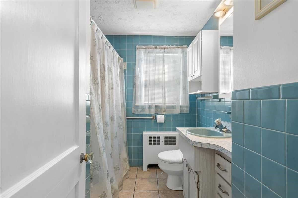 Single Family Residence at 6 Adelle Circuit, Worcester MA 01607, Worcester, photo 22 of 34