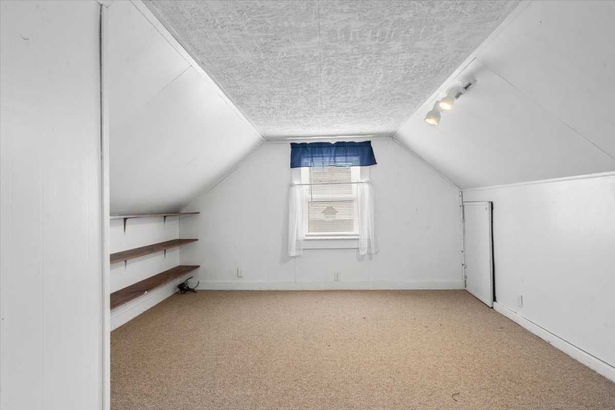 Single Family Residence at 6 Adelle Circuit, Worcester MA 01607, Worcester, photo 11 of 34