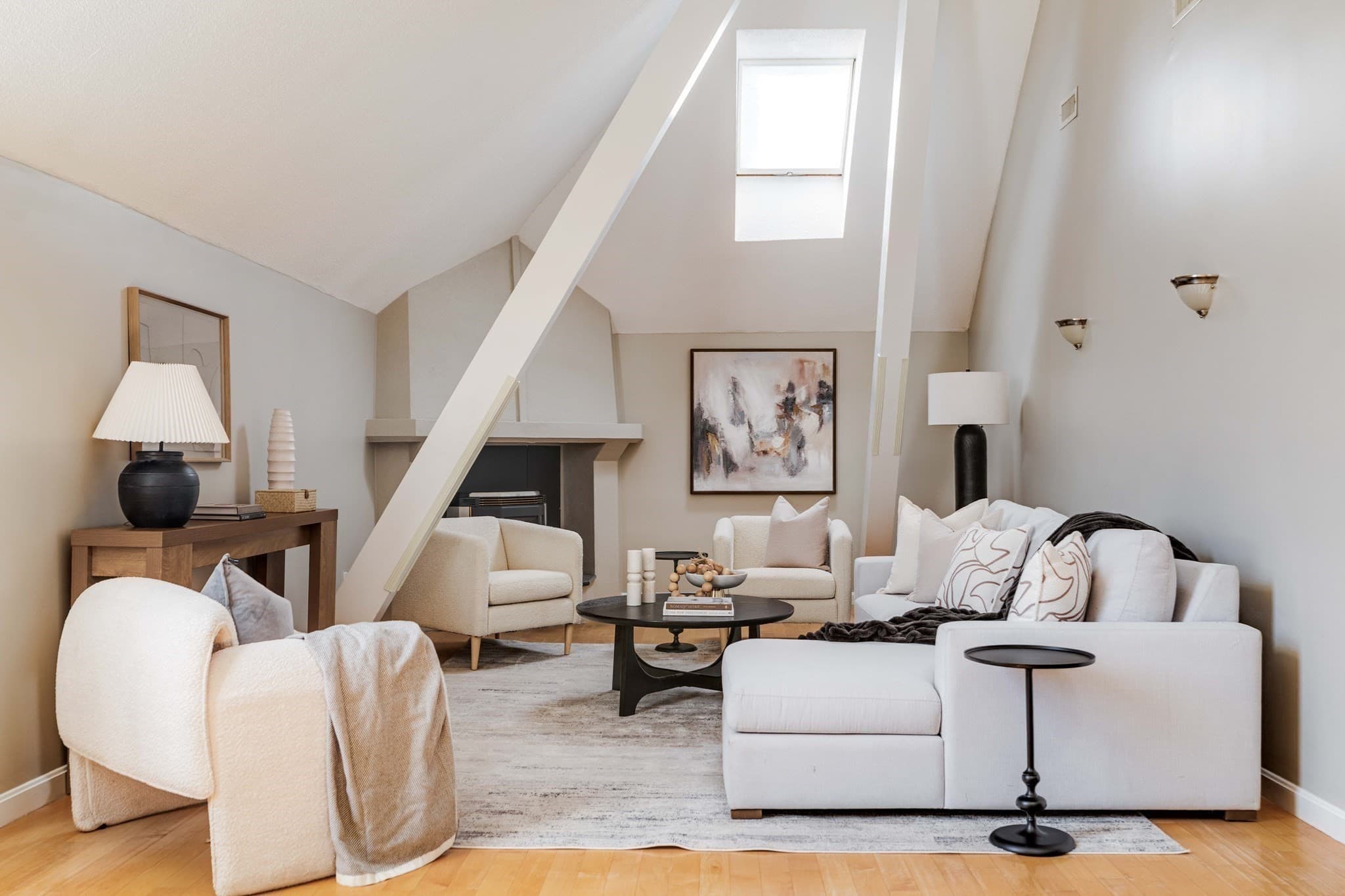 Condominium at 408 Lebanon St # 18, Melrose MA 02176, Melrose, photo 3 of 35