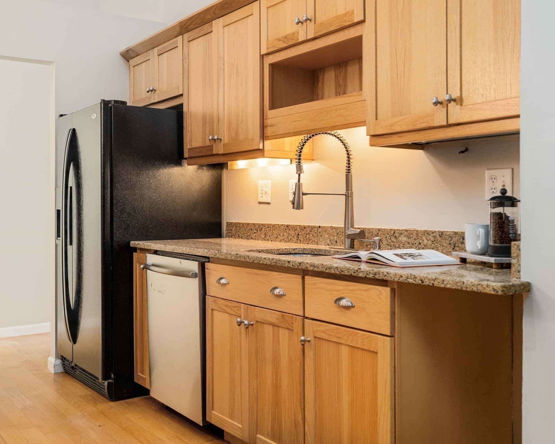 Condominium at 408 Lebanon St # 18, Melrose MA 02176, Melrose, photo 10 of 35