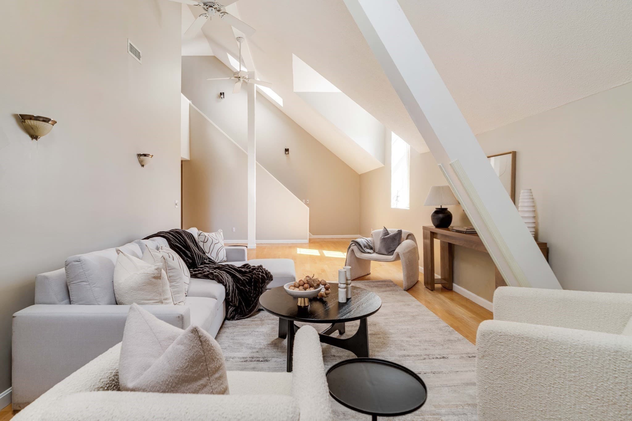Condominium at 408 Lebanon St # 18, Melrose MA 02176, Melrose, photo 8 of 35