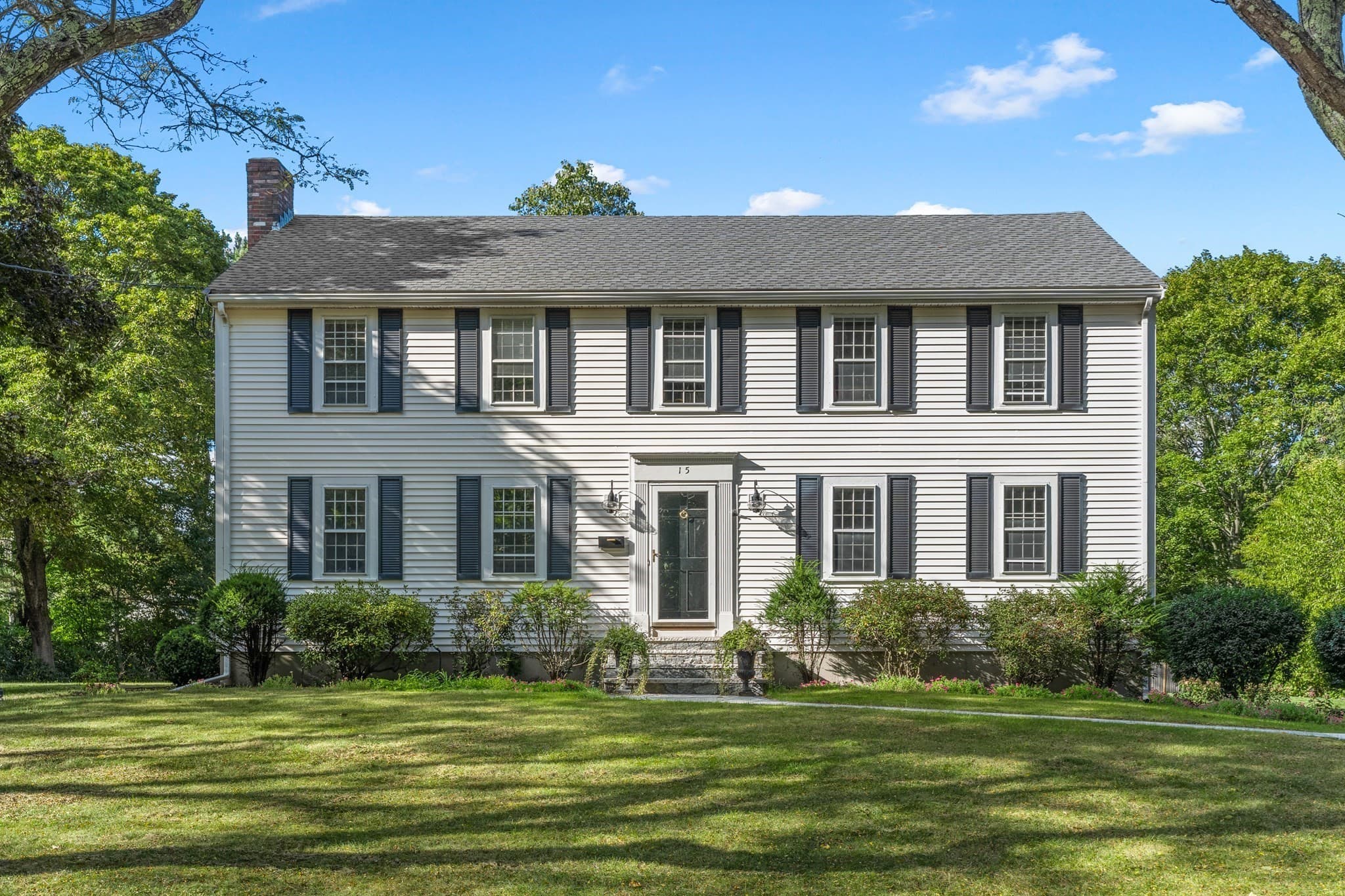 15 Presidents Rd, Hingham MA 02043