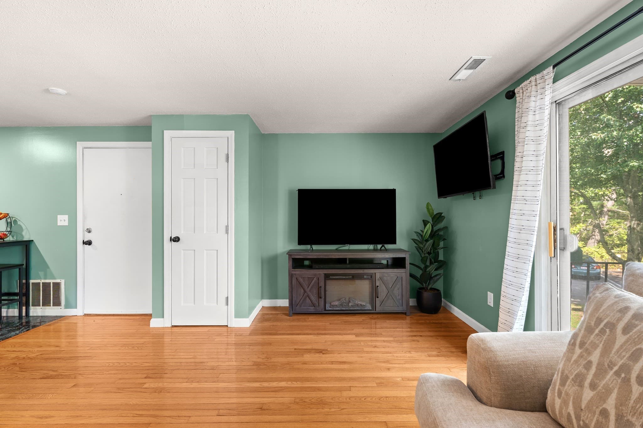 Condominium at 1261 Church St # 31, New Bedford MA 02745, New Bedford, photo 8 of 24