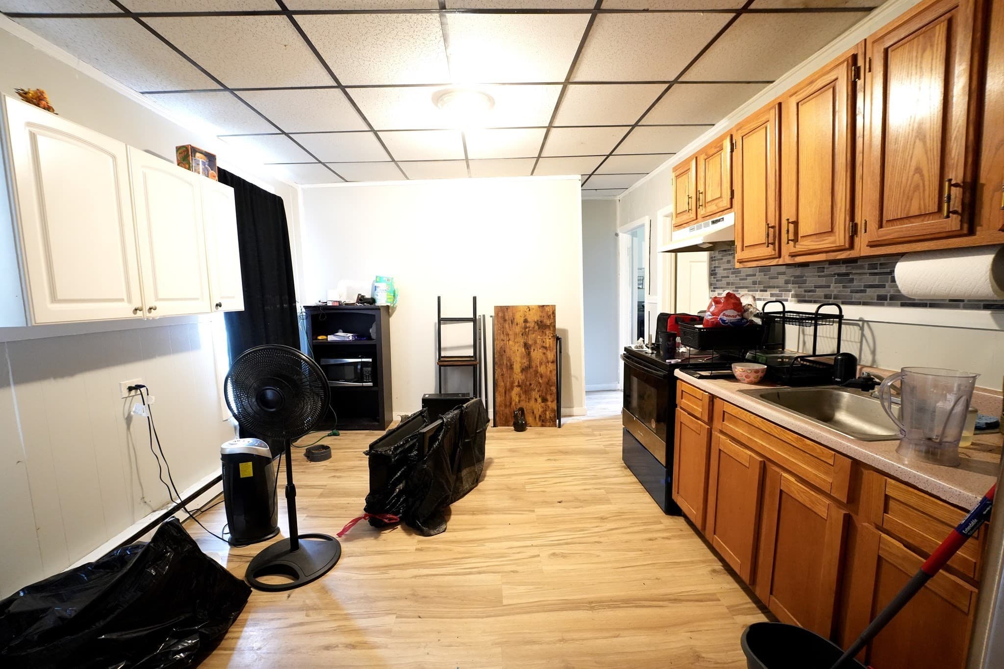 Multi Family at 3 Clifton Ter, Worcester MA 01610, Worcester, photo 10 of 33