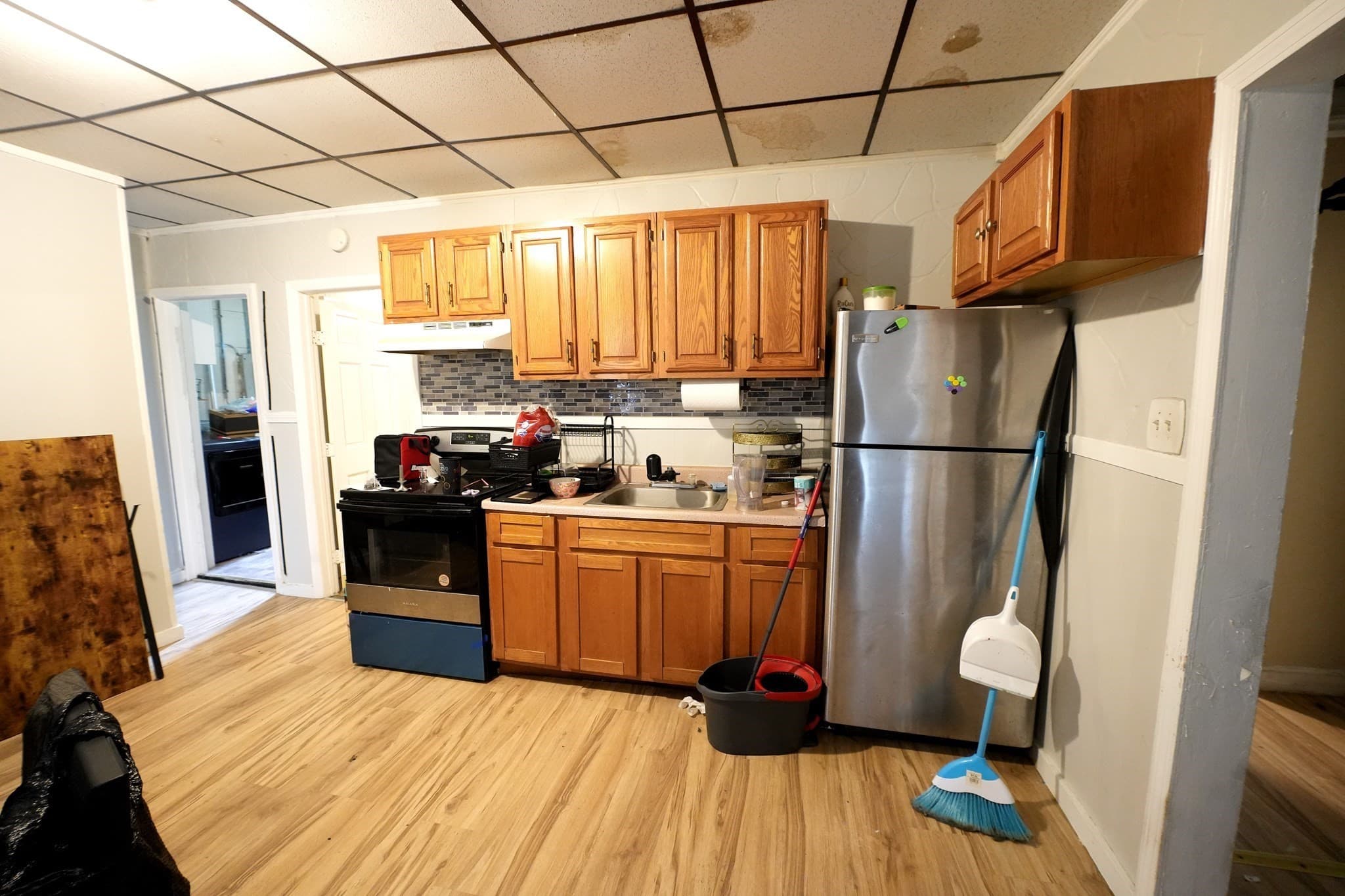 Multi Family at 3 Clifton Ter, Worcester MA 01610, Worcester, photo 11 of 33