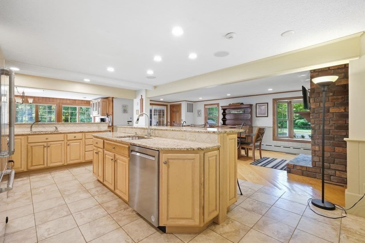 Single Family Residence at 36 Honey Pot Road, Westfield MA 01085, Westfield, photo 6 of 42