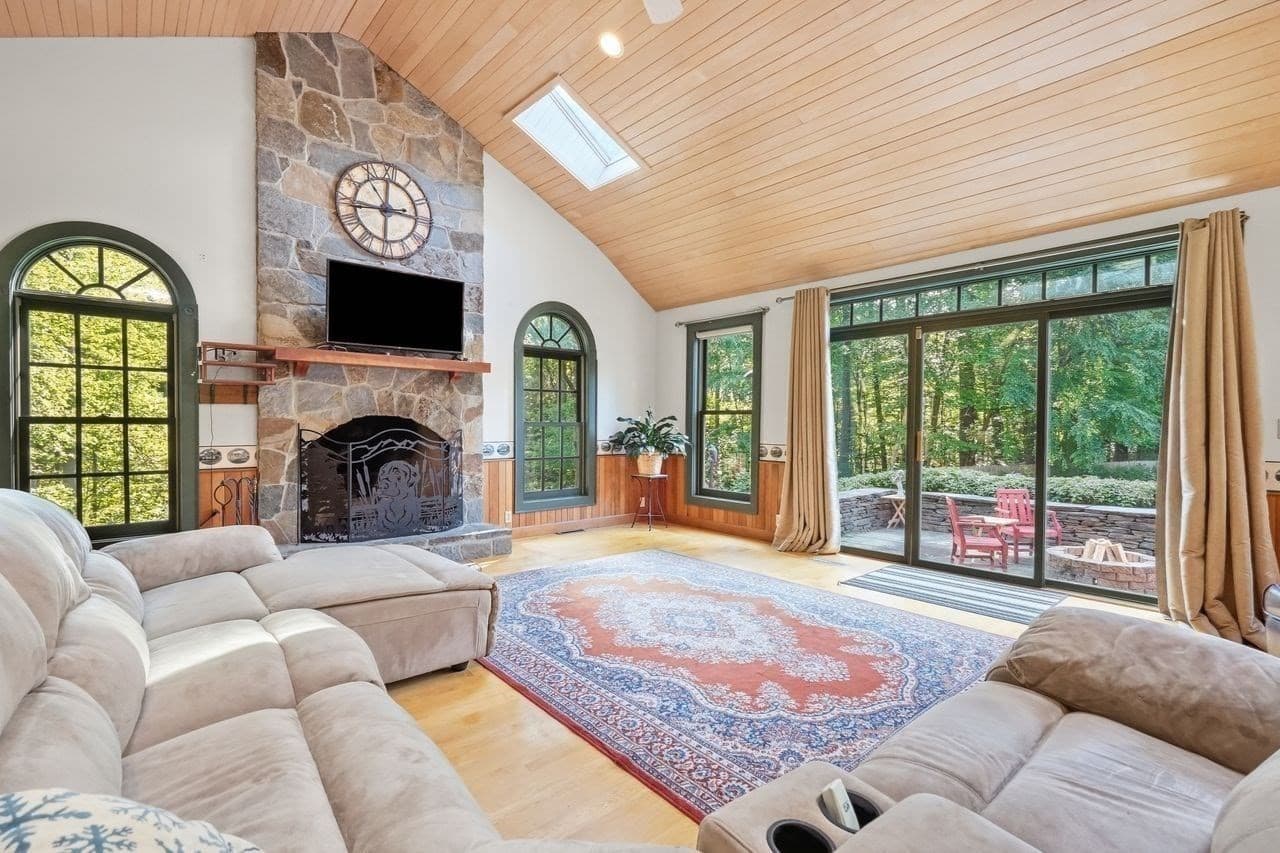 Single Family Residence at 36 Honey Pot Road, Westfield MA 01085, Westfield, photo 20 of 42