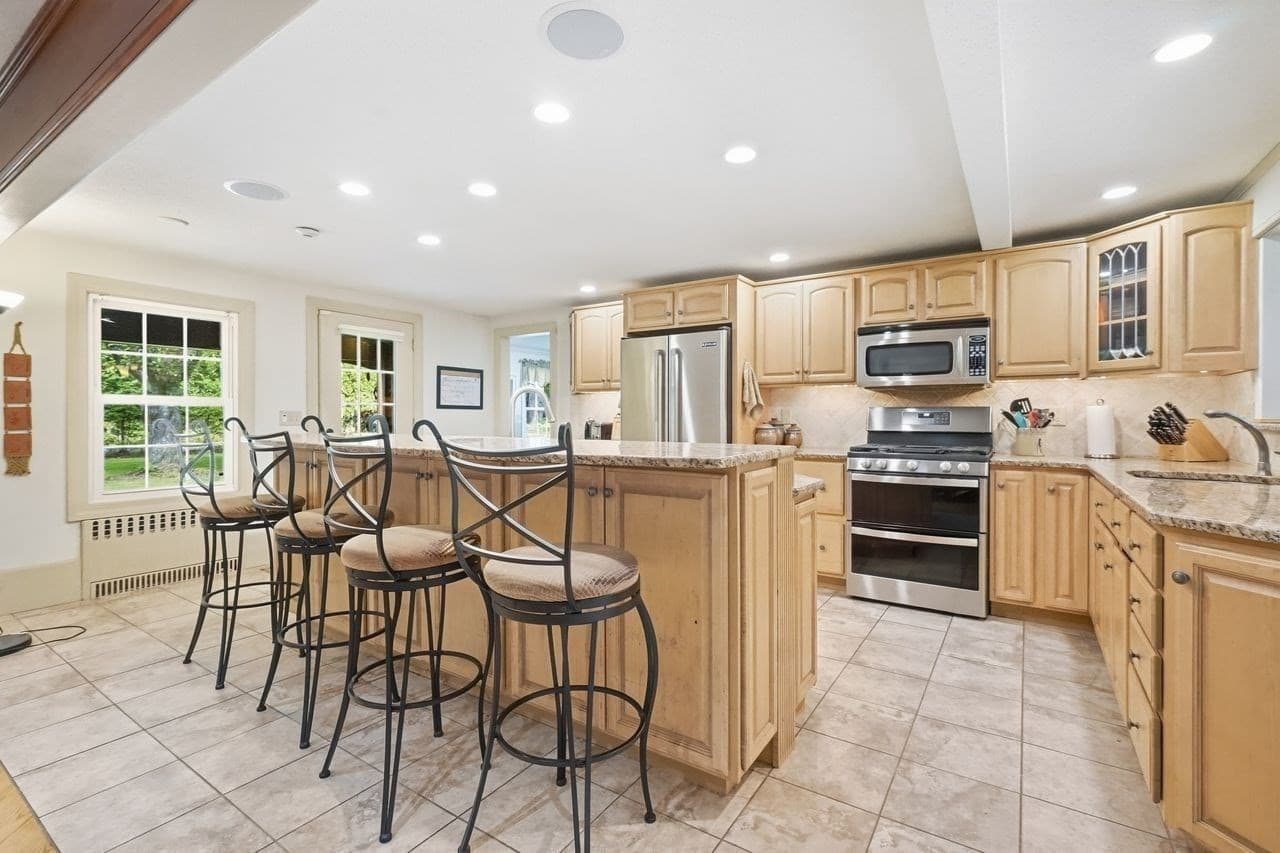Single Family Residence at 36 Honey Pot Road, Westfield MA 01085, Westfield, photo 8 of 42
