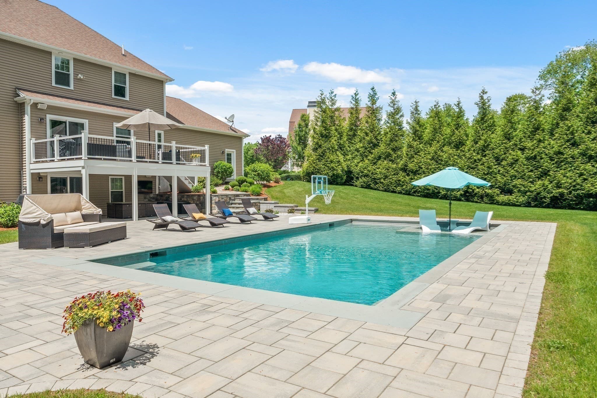 Single Family Residence at 5 Clinton Dr, Rehoboth MA 02769, Rehoboth, photo 31 of 34