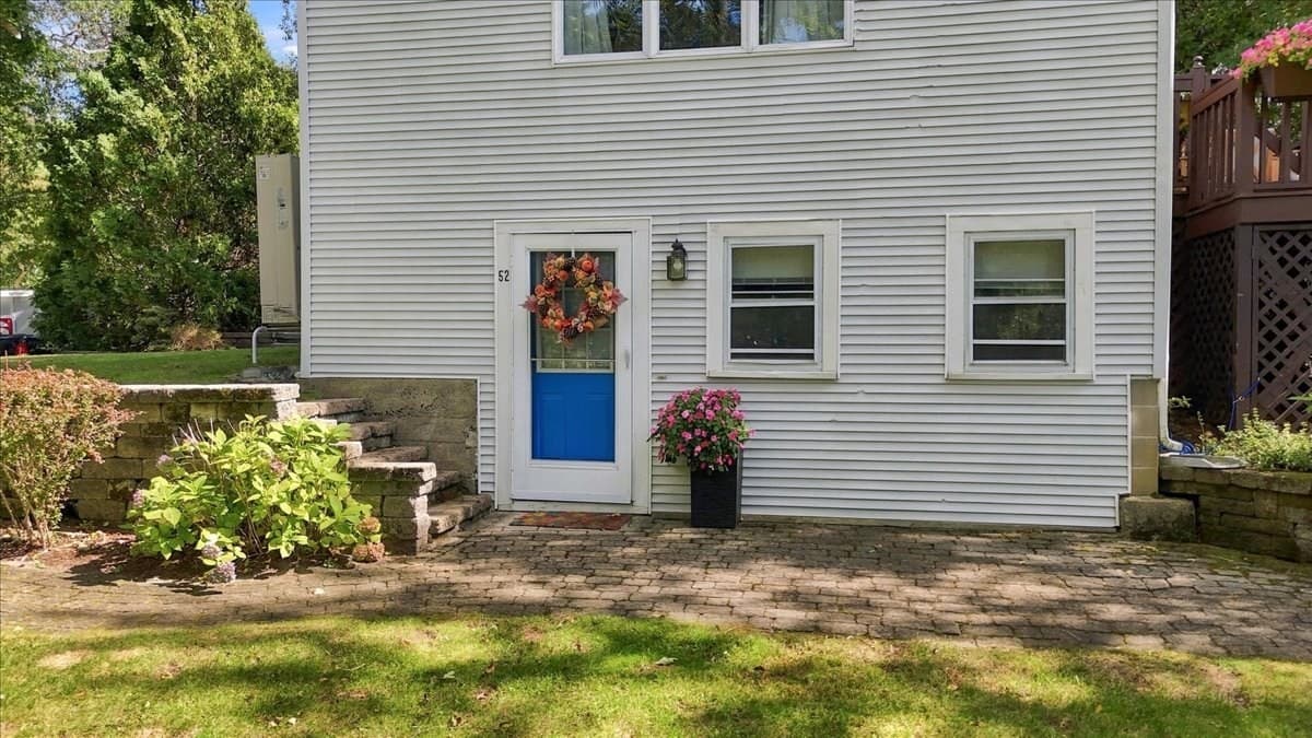 Single Family Residence at 52 Haskell Rd, Plymouth MA 02360, photo 4 of 40