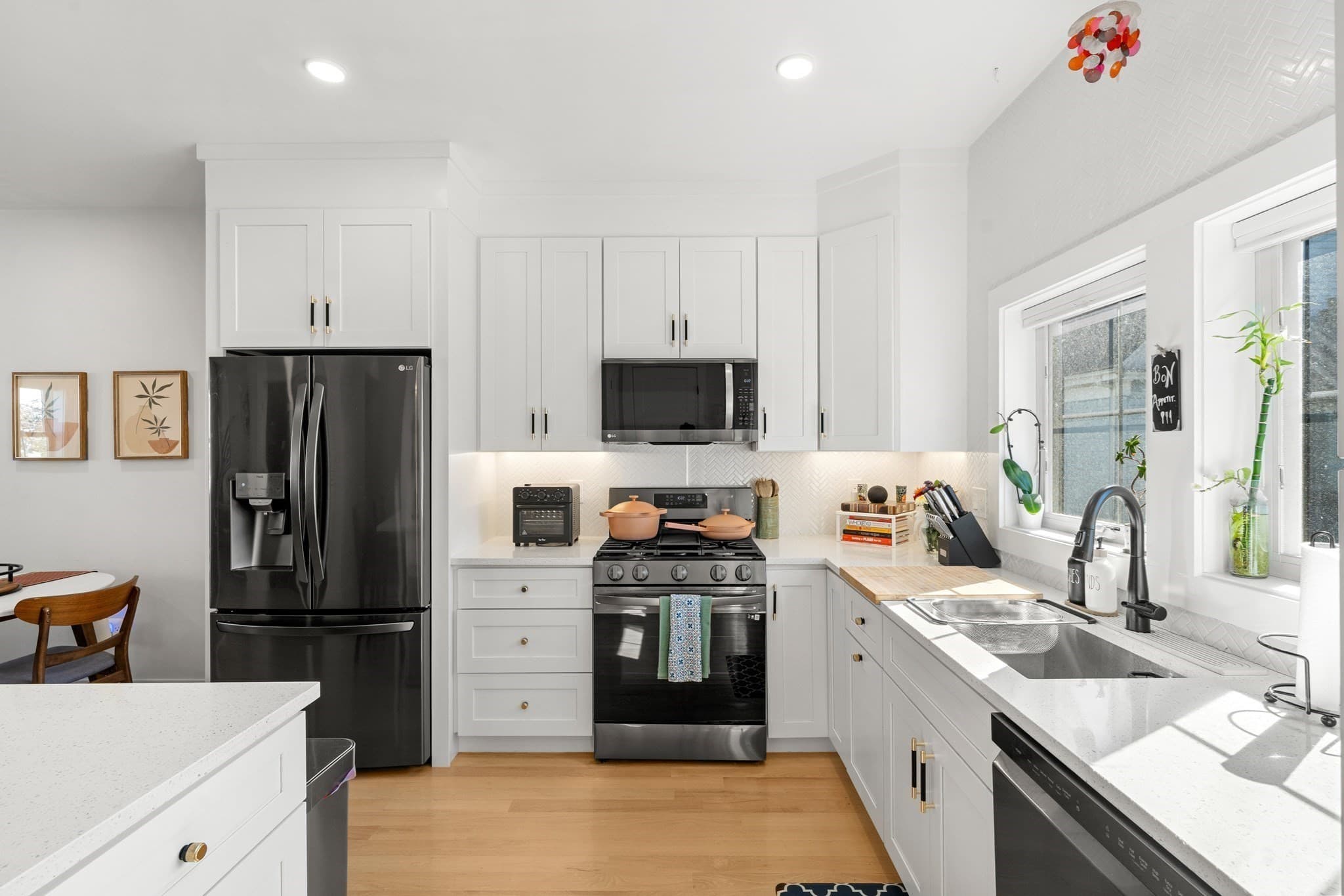 Condominium at 24 Bradshaw St # 4, Boston MA 02121, Boston, photo 14 of 34