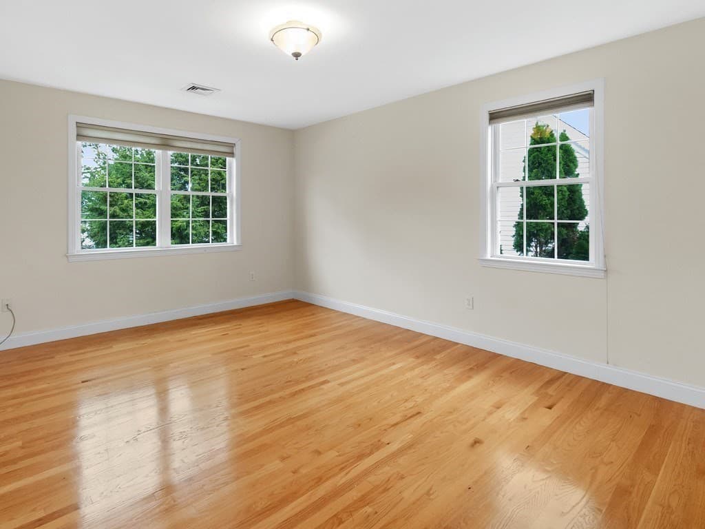 Single Family Residence at 35 Hiawatha Avenue, Waltham MA 02451, Waltham, photo 16 of 41