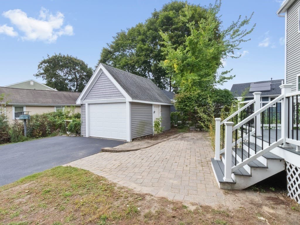 Single Family Residence at 35 Hiawatha Avenue, Waltham MA 02451, Waltham, photo 30 of 41