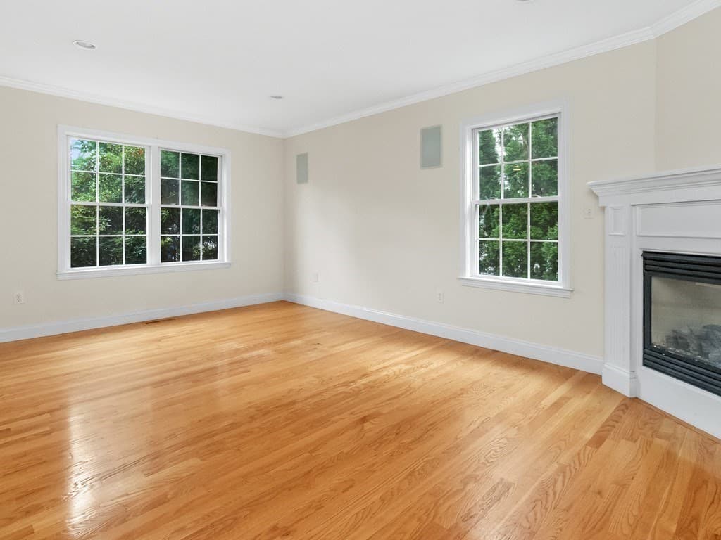 Single Family Residence at 35 Hiawatha Avenue, Waltham MA 02451, Waltham, photo 10 of 41