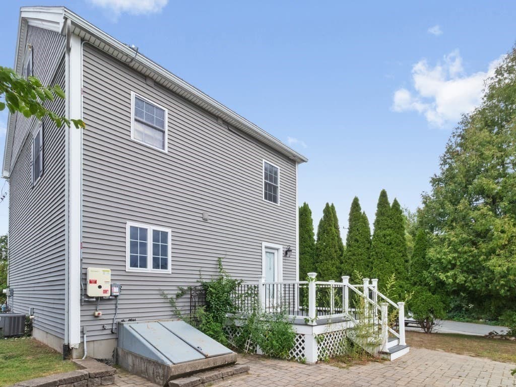 Single Family Residence at 35 Hiawatha Avenue, Waltham MA 02451, Waltham, photo 33 of 41