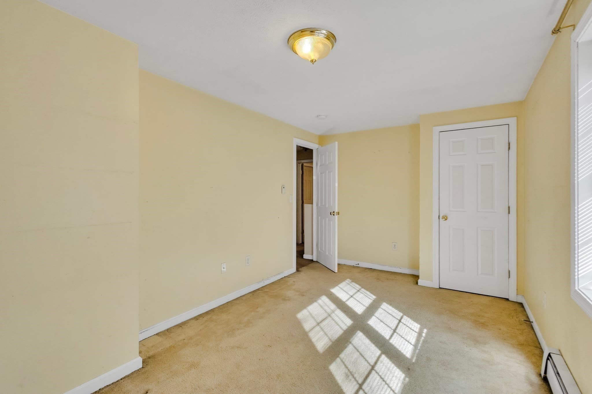 Single Family Residence at 162 High St, Fitchburg MA 01420, Fitchburg, photo 13 of 29