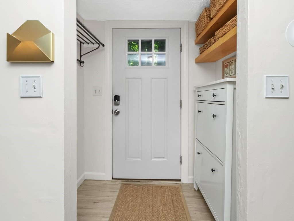 Single Family Residence at 42 Newton Street, Waltham MA 02453, Waltham, photo 13 of 35