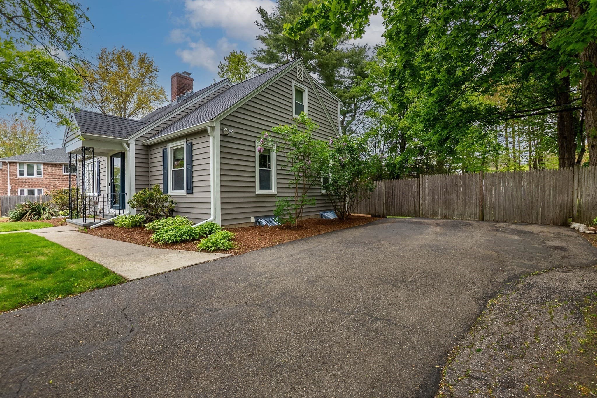 Single Family Residence at 375 Union St, Millis MA 02054, Millis, photo 5 of 40