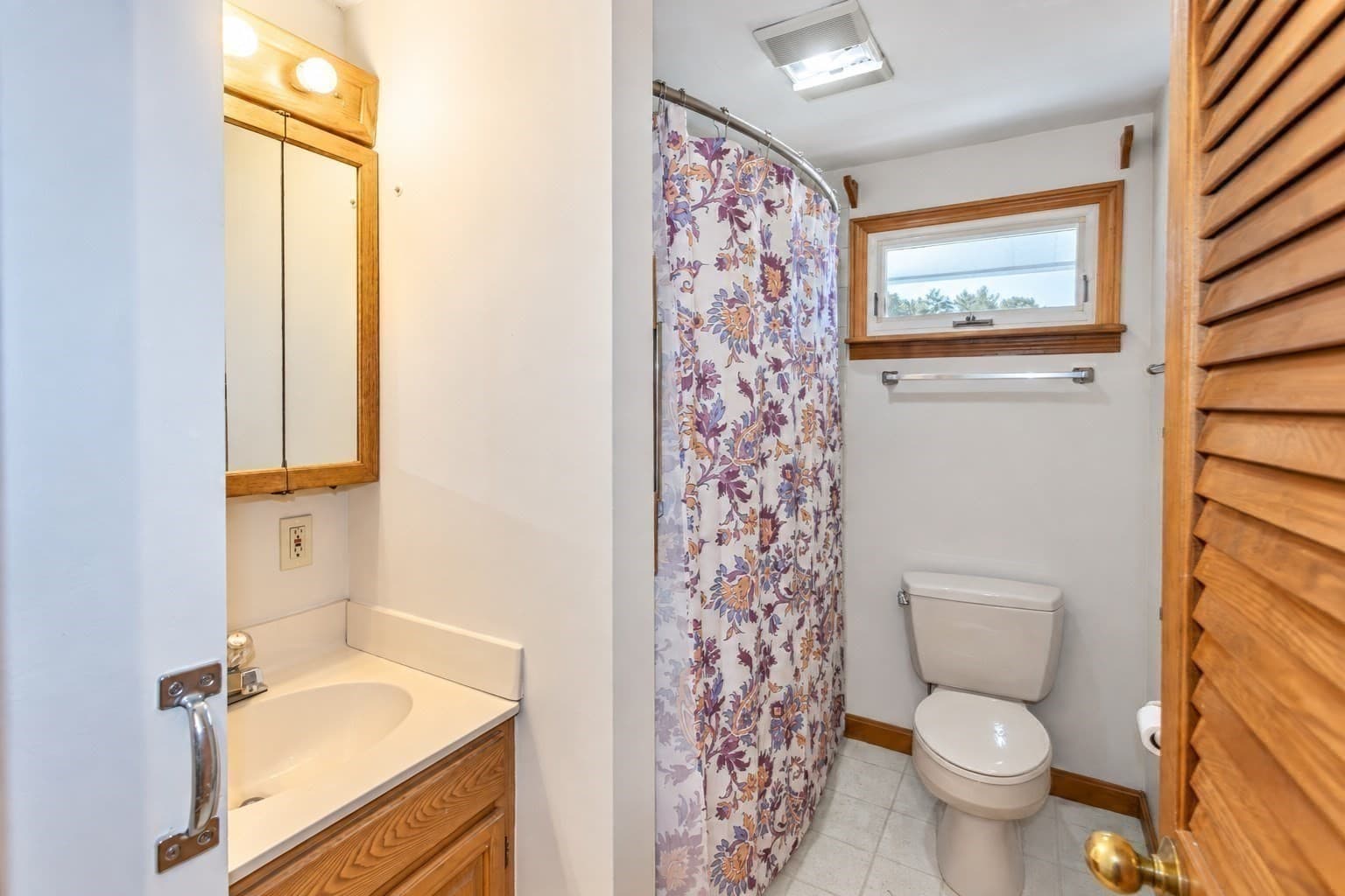 Single Family Residence at 71 Birch Bluffs Drive, Westfield MA 01085, Westfield, photo 23 of 35