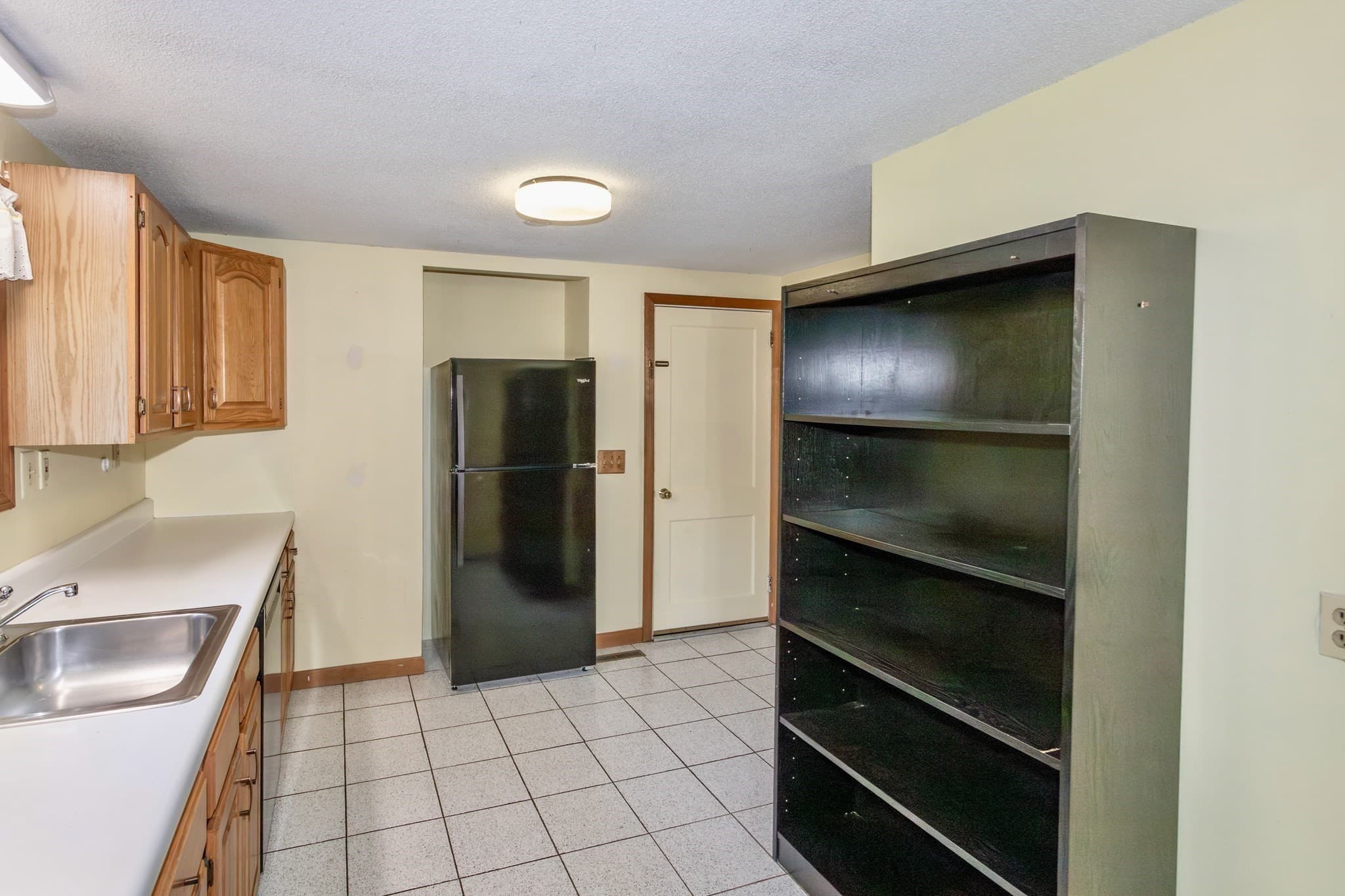 Single Family Residence at 71 Birch Bluffs Drive, Westfield MA 01085, Westfield, photo 12 of 35