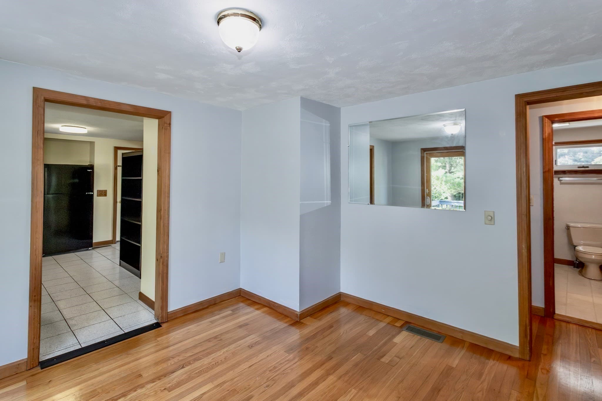 Single Family Residence at 71 Birch Bluffs Drive, Westfield MA 01085, Westfield, photo 14 of 35