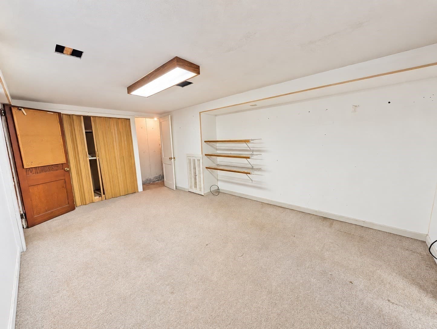 Single Family Residence at 71 Birch Bluffs Drive, Westfield MA 01085, Westfield, photo 29 of 35