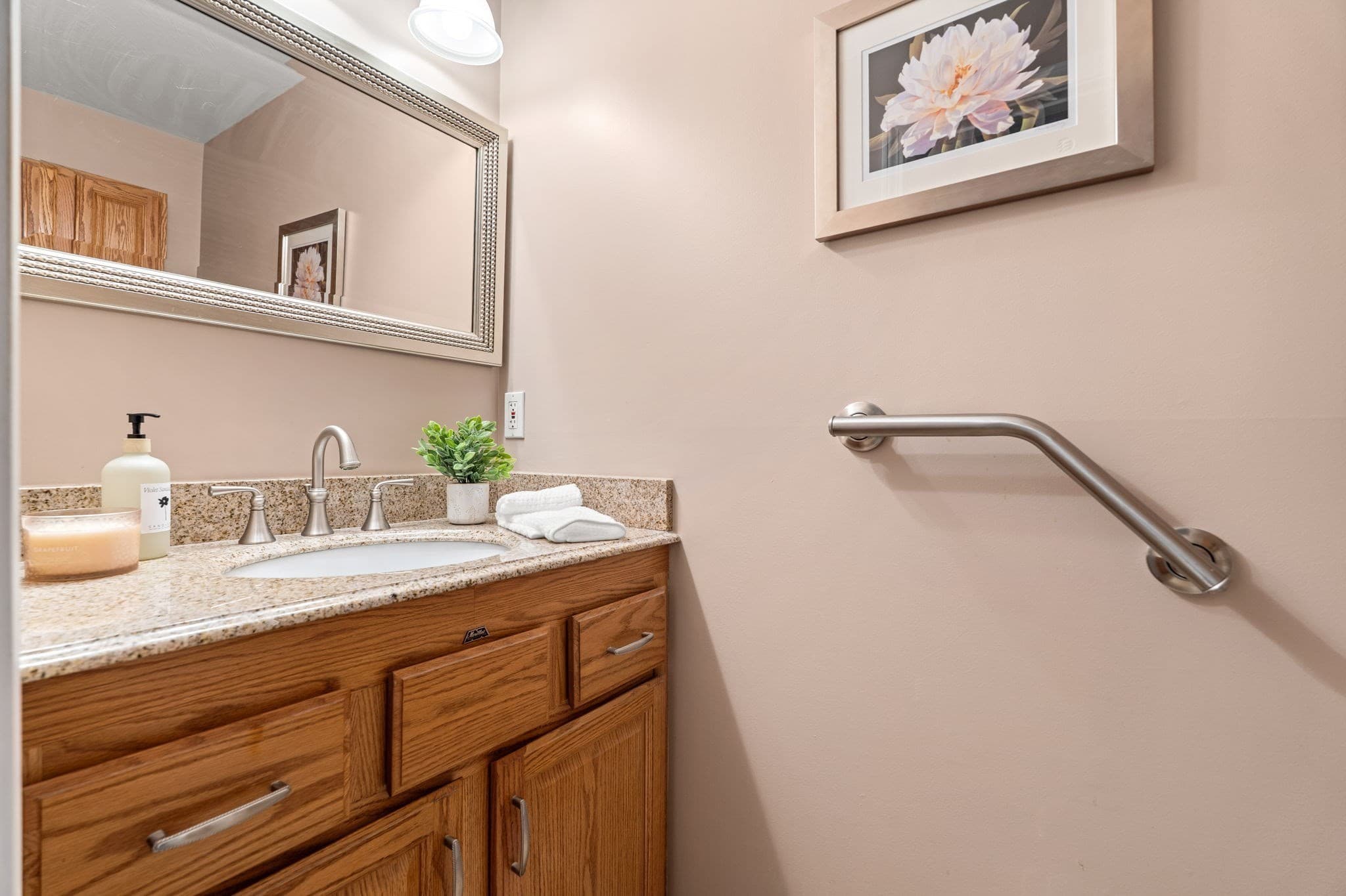 Condominium at 55 Littleton Rd # 14C, Ayer MA 01432, Ayer, photo 12 of 33