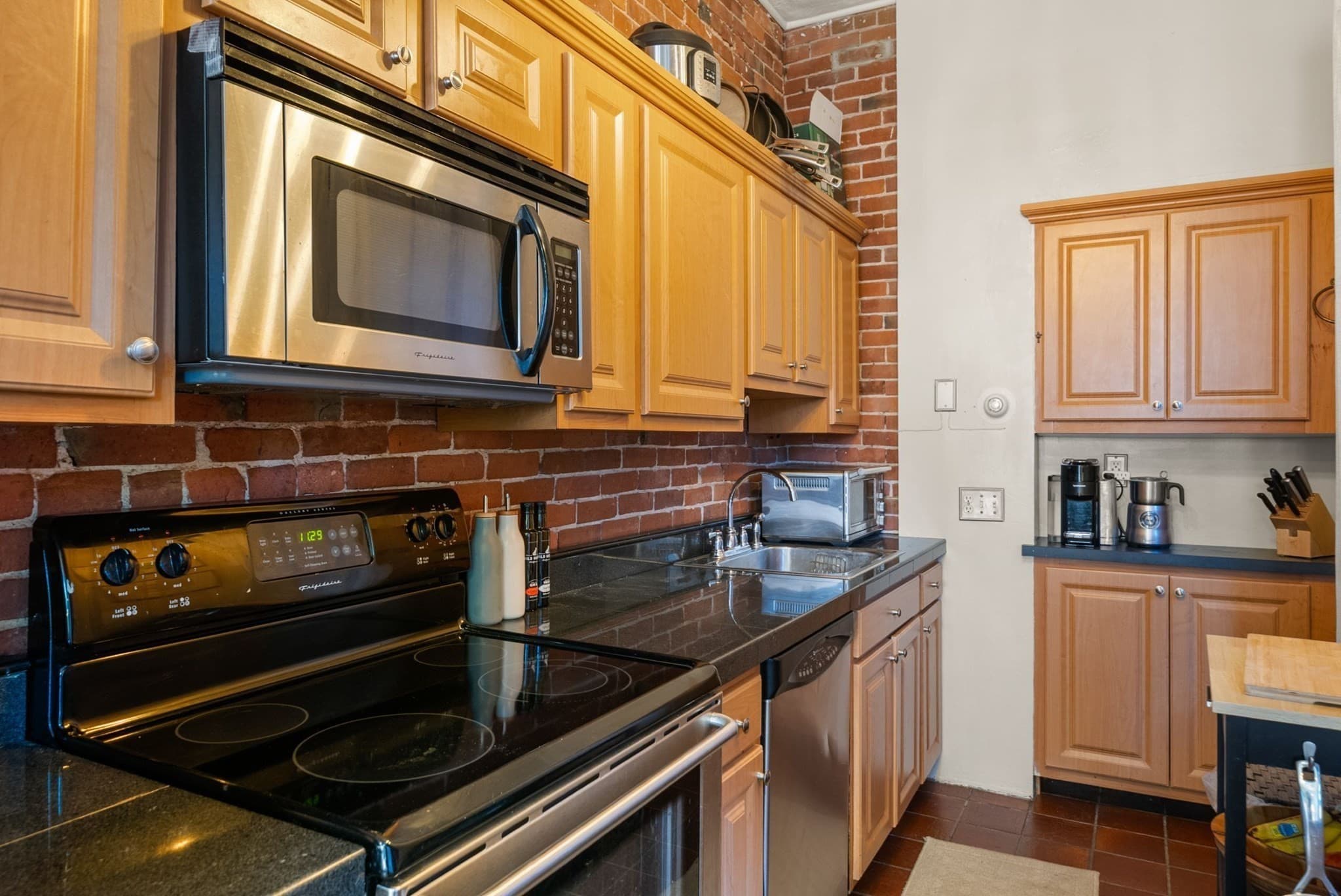 Condominium at 439 Shawmut Ave # 6, Boston MA 02118, Boston, photo 24 of 32